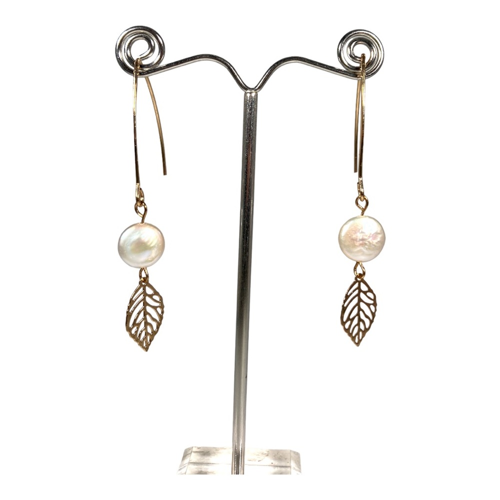 Pearl Dangle Earrings